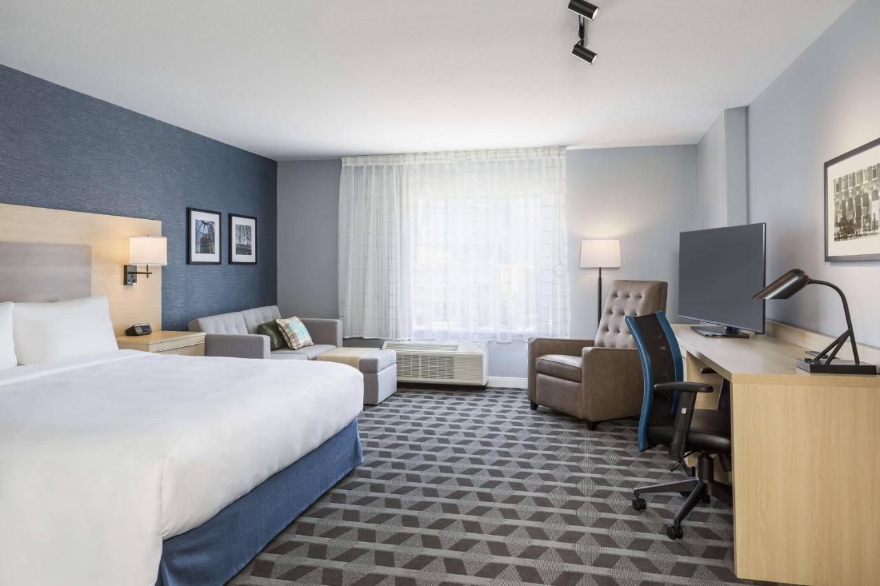 Towneplace Suites By Marriott Rochester Mayo Clinic Area Exterior photo